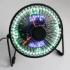 15cm Mini USB-Tischventilator Ventilator Aus Metall Mit LED-Animation Für Temperatur Und Uhrzeit - Stufenlos Neigbar Um 360°, Energiesparend, Extrem Leise